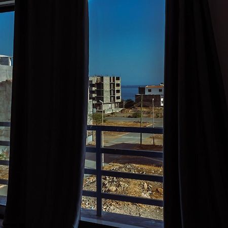 Beautiful And Brand New 2 Bedrooms Apartment/ Magnifico E Novo Apartamento T2 Прая Екстер'єр фото