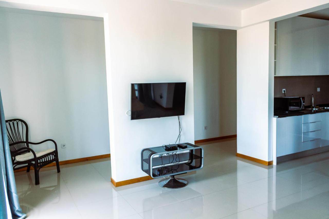 Beautiful And Brand New 2 Bedrooms Apartment/ Magnifico E Novo Apartamento T2 Прая Екстер'єр фото
