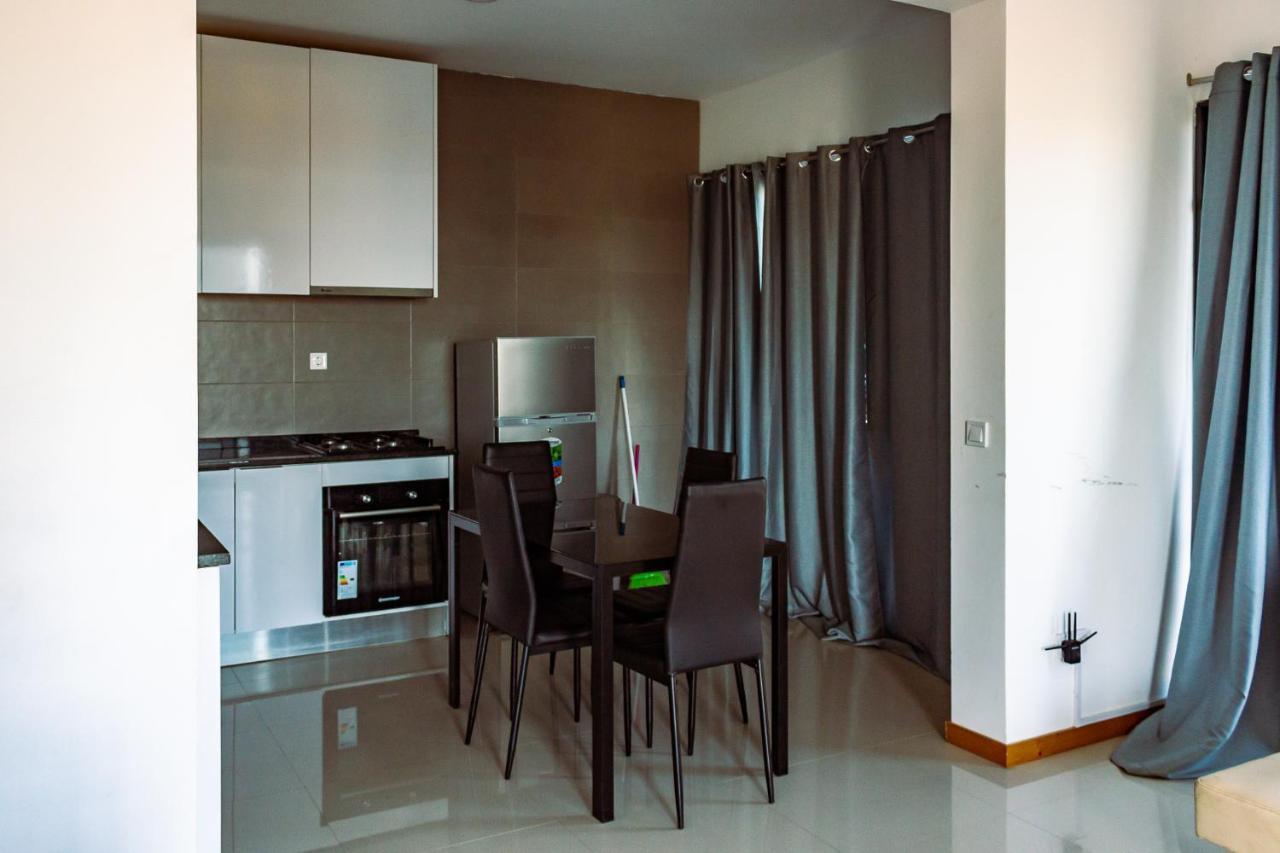 Beautiful And Brand New 2 Bedrooms Apartment/ Magnifico E Novo Apartamento T2 Прая Екстер'єр фото